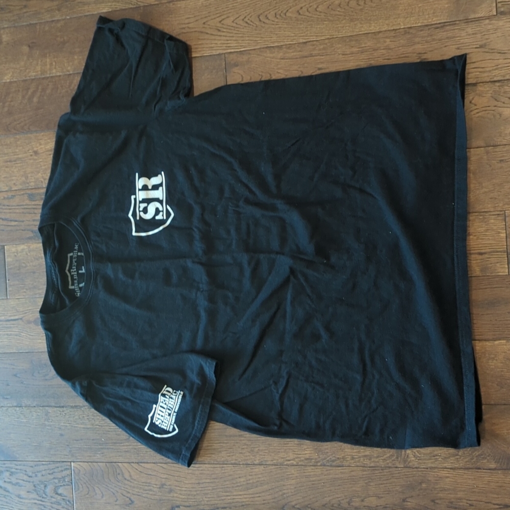 Shield republic men's T shirt